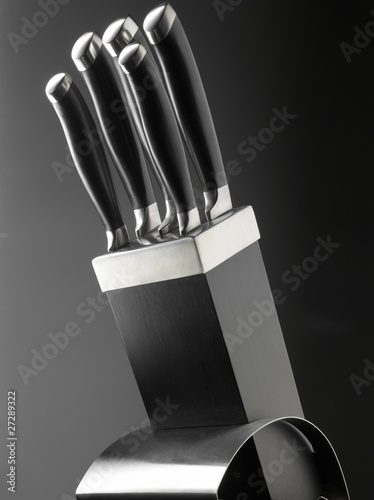 Fotografie Couteaux de cuisine dans leur socle