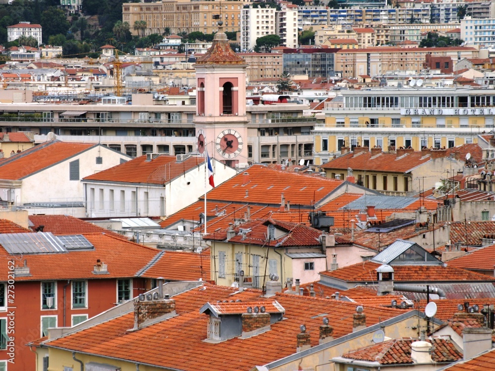 toits et clochers du vieux Nice