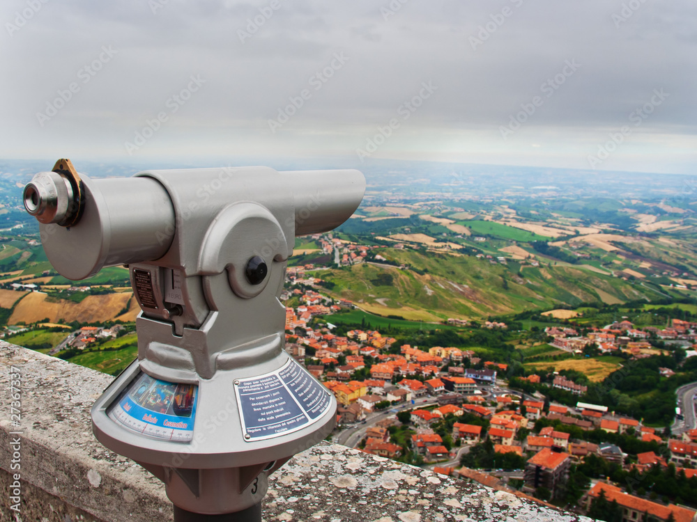 Fototapeta premium Binocular mounted in San Marino with a view on Italian landscape