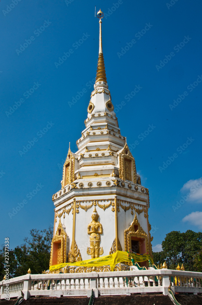 Naklejka premium The beauty of the pagoda in the Northeast of Thailand.