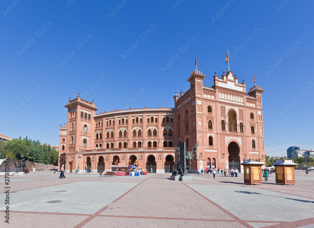 Fototapeta premium Famous bullfighting arena - Plaza de Toros in Madrid