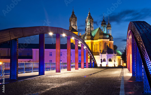 Obraz na płótnie Most świętego Jordana w Poznaniu z katedrą w tle