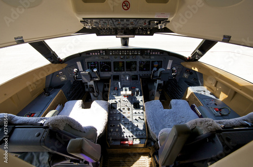 pilot cockpit