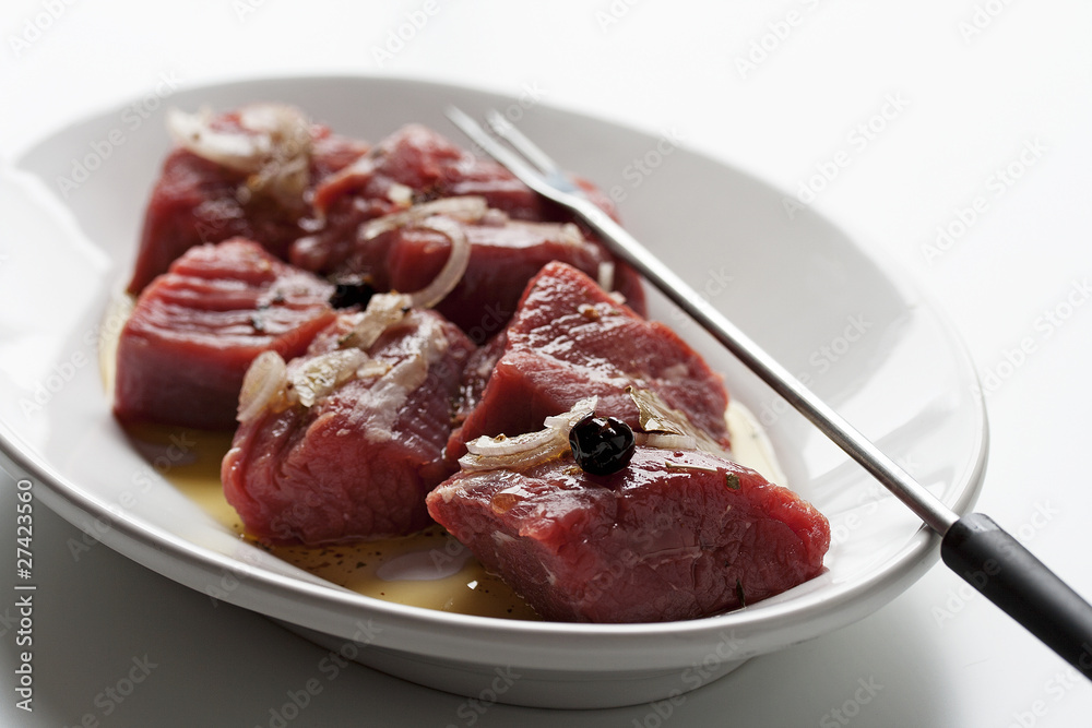 Geschnittenes Rindfleisch für Fondue Geschnittenes Rindfleisch für Fondue