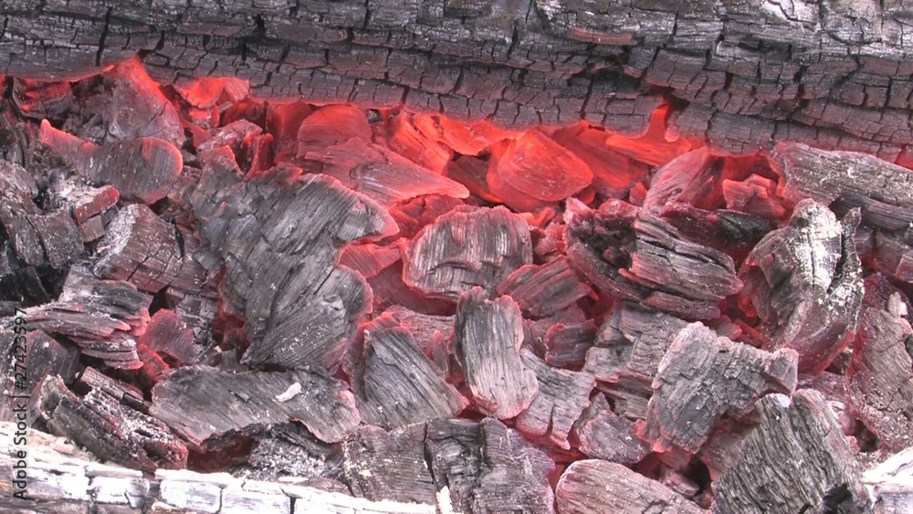 HD Flame on charcoal HD Flame on charcoal