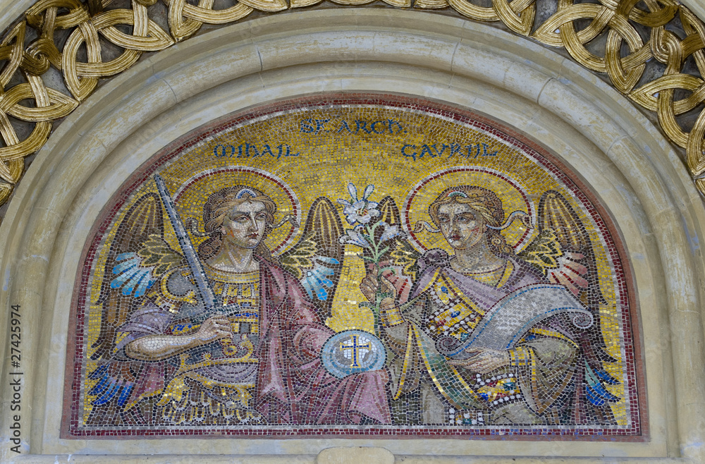archangels saint michael and st gabriel