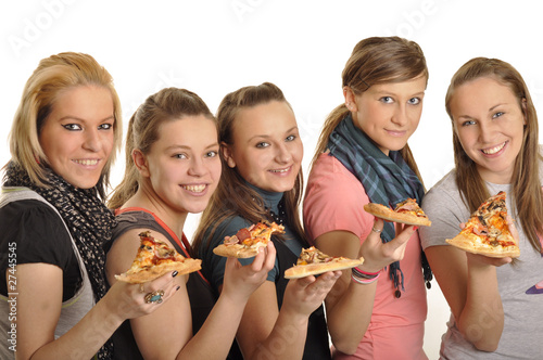 Girls are eating pizza