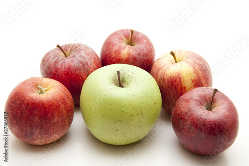 Wallpaper Mural Grüner Apfel und rote Äpfel Torontodigital.ca