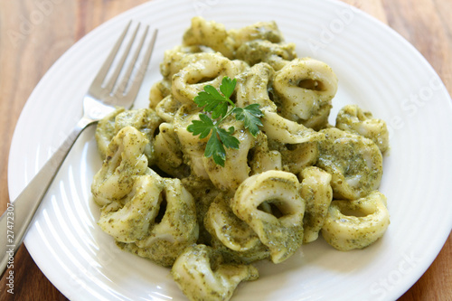 Pesto Tortellini