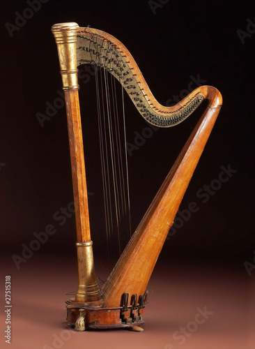 lyre photo