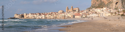 Le village de Cefalù en Sicile