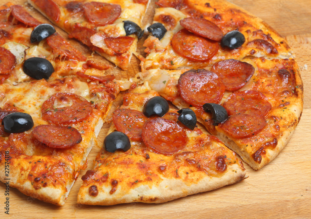 Pepperoni Pizza with Olives Pepperoni Pizza with Olives