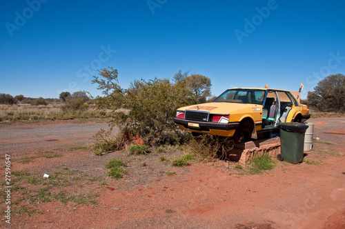wreck car in the outback desert, south australia © Enrico Della Pietra