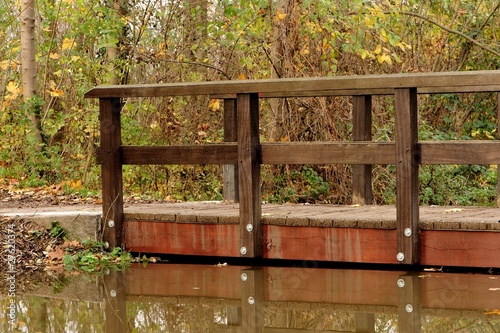 Brücke im Hochwasser