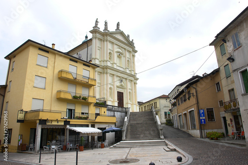 valli del pasubio chiesa paese provincia di vicenza