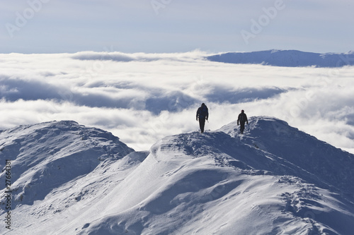 mountain top in winter © porojnicu