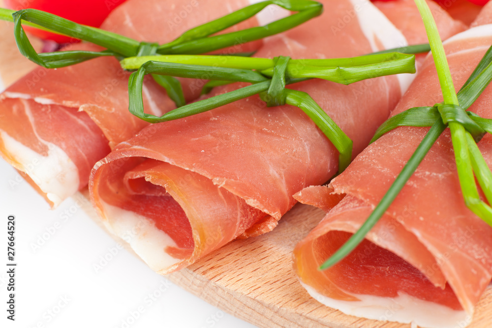 Involtini di prosciutto crudo ed erba cipollina Involtini di prosciutto crudo ed erba cipollina