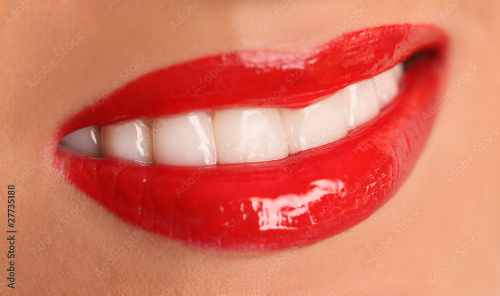 red lips red lips