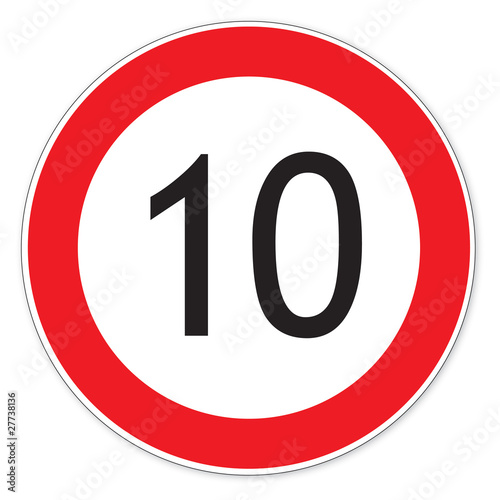 Schild (32) Zulässige Höchstgeschwindigkeit