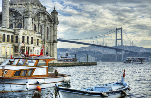 where two continents meet: istanbul