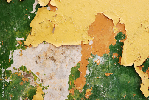 Old stucco green-yellow wall