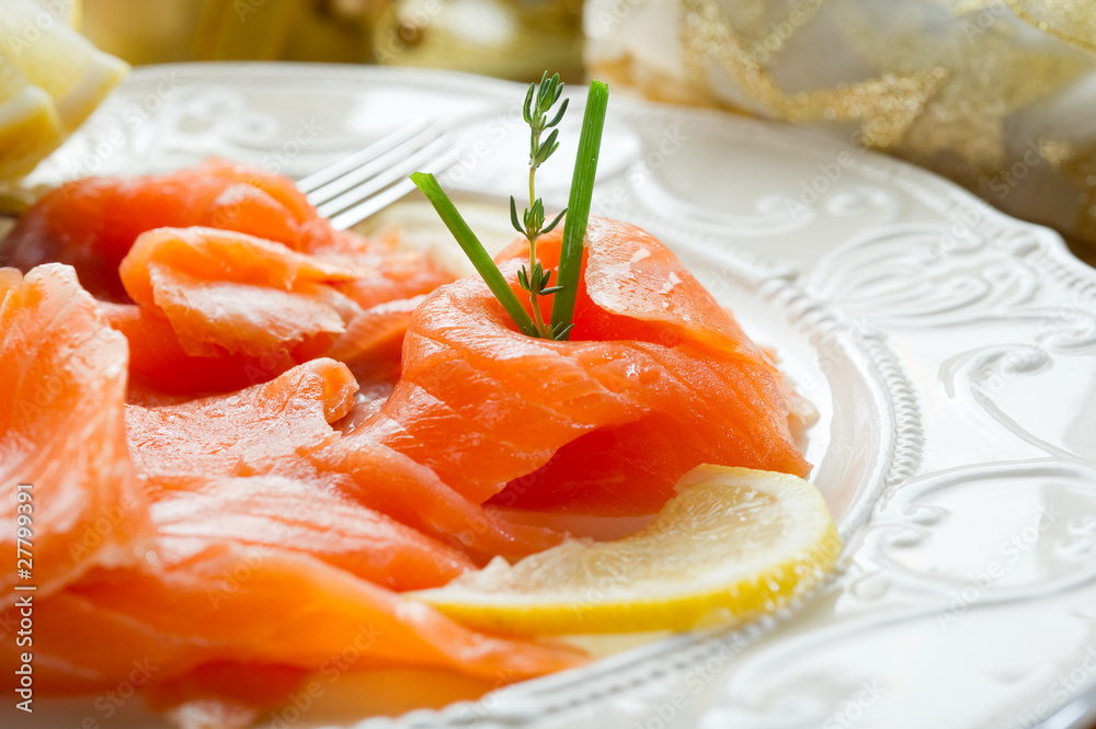 salmon on dish-salmone