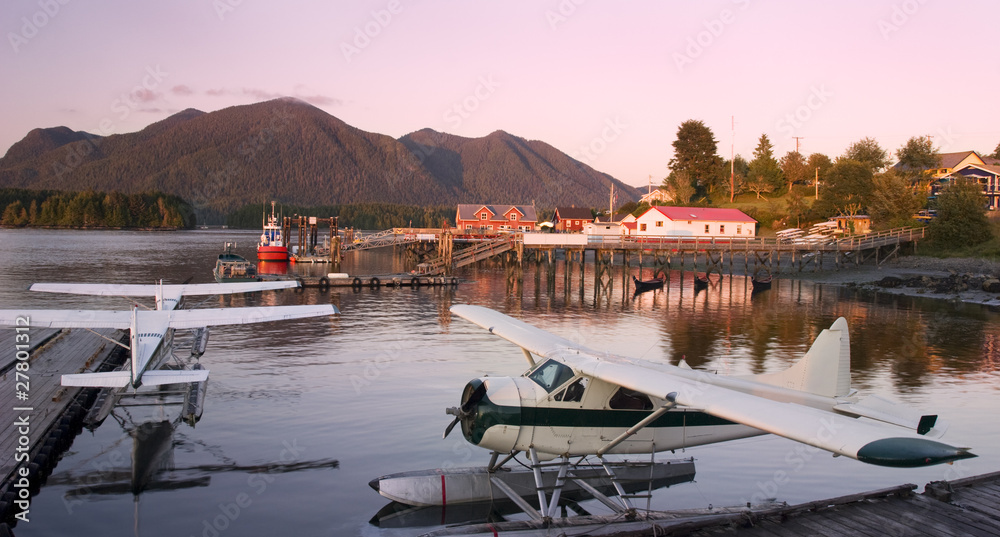 Naklejka premium Sunset over Tofino Harbor, British Columbia, Canada