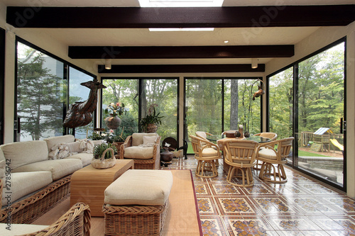 Sunroom with patterned tile