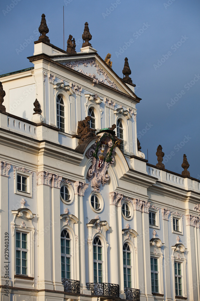Obraz premium Detail of famous palace in Prague