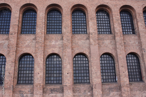 Konstantinbasilika - church windows © bofotolux