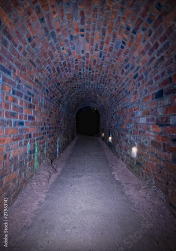 Tunnel