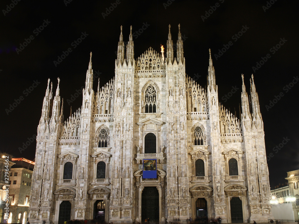 Duomo di Milano, notturna