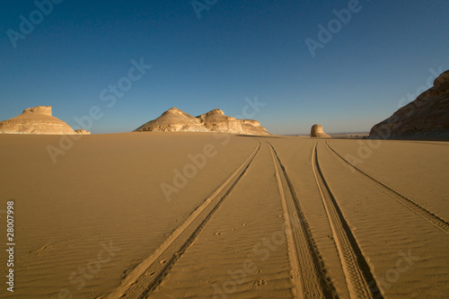Tyre tracks in the sand