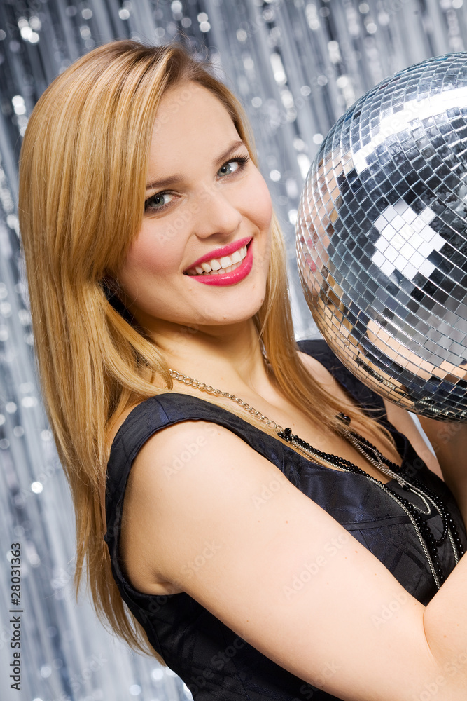 Naklejka premium Sexy woman dancing on silver background