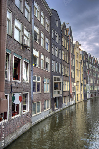 Houses on Amsterdam Canal © Jan Kranendonk