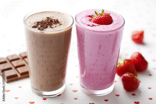 chocolate and strawberry milkshake