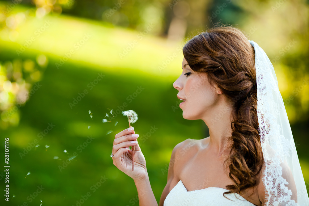 beautiful bride close up portrait at a park beautiful bride close up portrait at a park