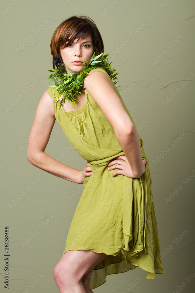 Obraz premium Pretty woman with short hair