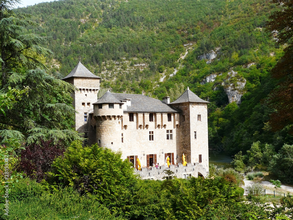 Château de La Caze Château de La Caze