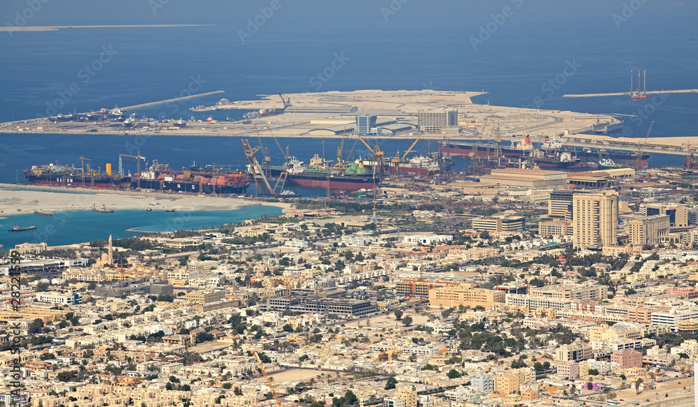 Obraz premium Construction of artificial islands. Dubai.