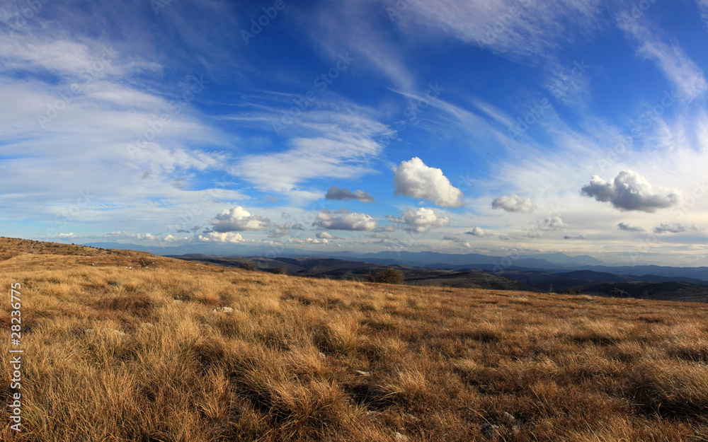 Fototapeta premium My land end my sky