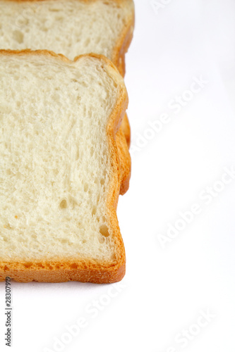 beyaz ekmek dilimleri