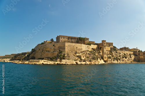 Fototapeta Naklejka Na Ścianę i Meble -  Grand harbour bastions. Valetta. Malta