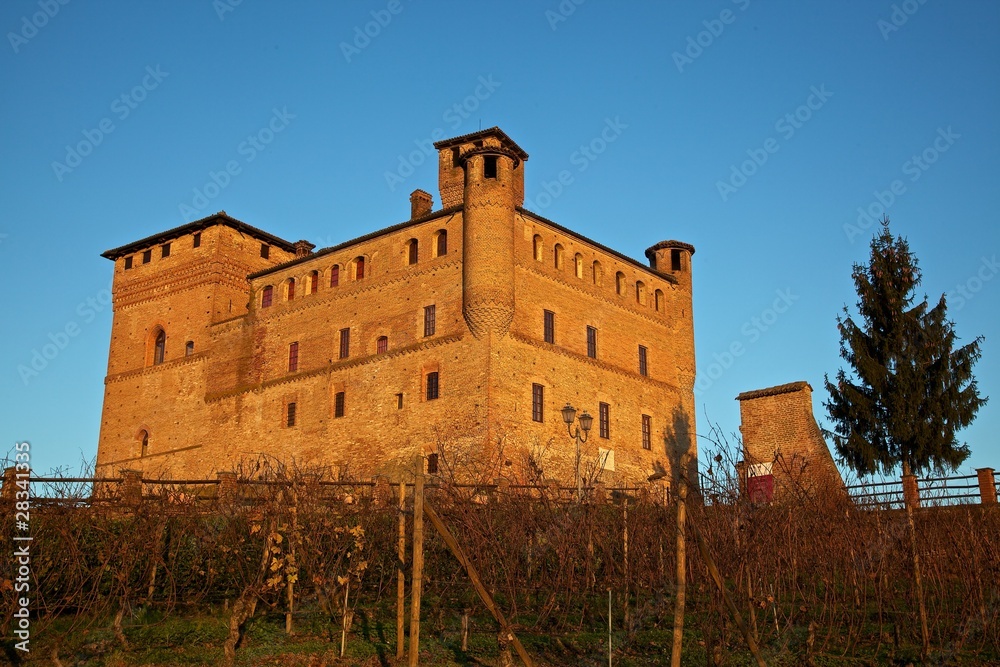 Castello di Grinzane Cavour, Cuneo (Piemonte), Italia