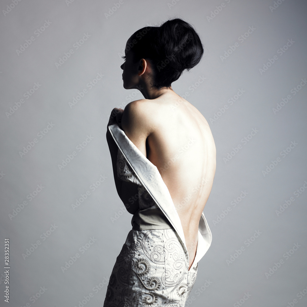 Obraz premium Undress elegant woman