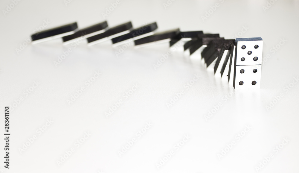 Dominoes Dominoes