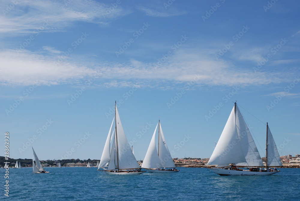 Obraz premium Classic wood sailing Yacht Regatta race