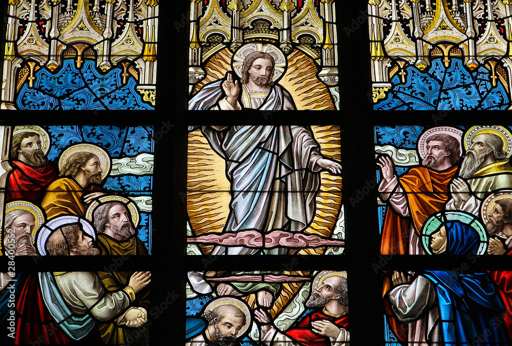 Stained glass window: Jesus and the apostles at Pentecost