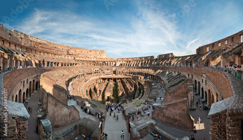 Canvas Print Wide panorama of the Colosseum (Coliseum) in Rome