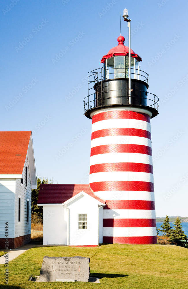West Quoddy Head Lighthouse, Maine, USA